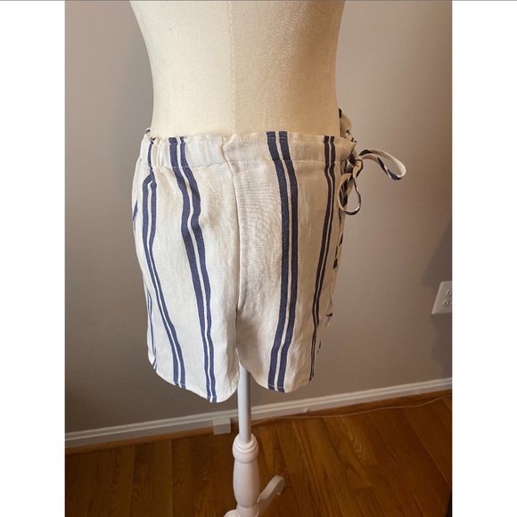 John Galt Brandy Melville navy blue and white stripped summer shorts - Picture 2 of 4